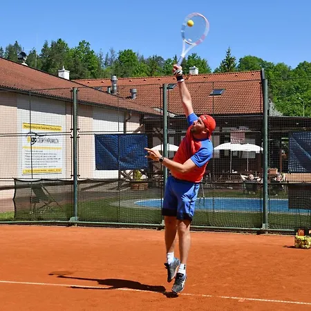 Tenis - Centrum Cesky Krumlov