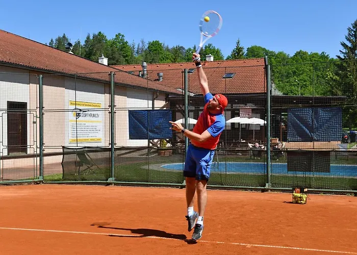 Tenis - Centrum Cesky Krumlov